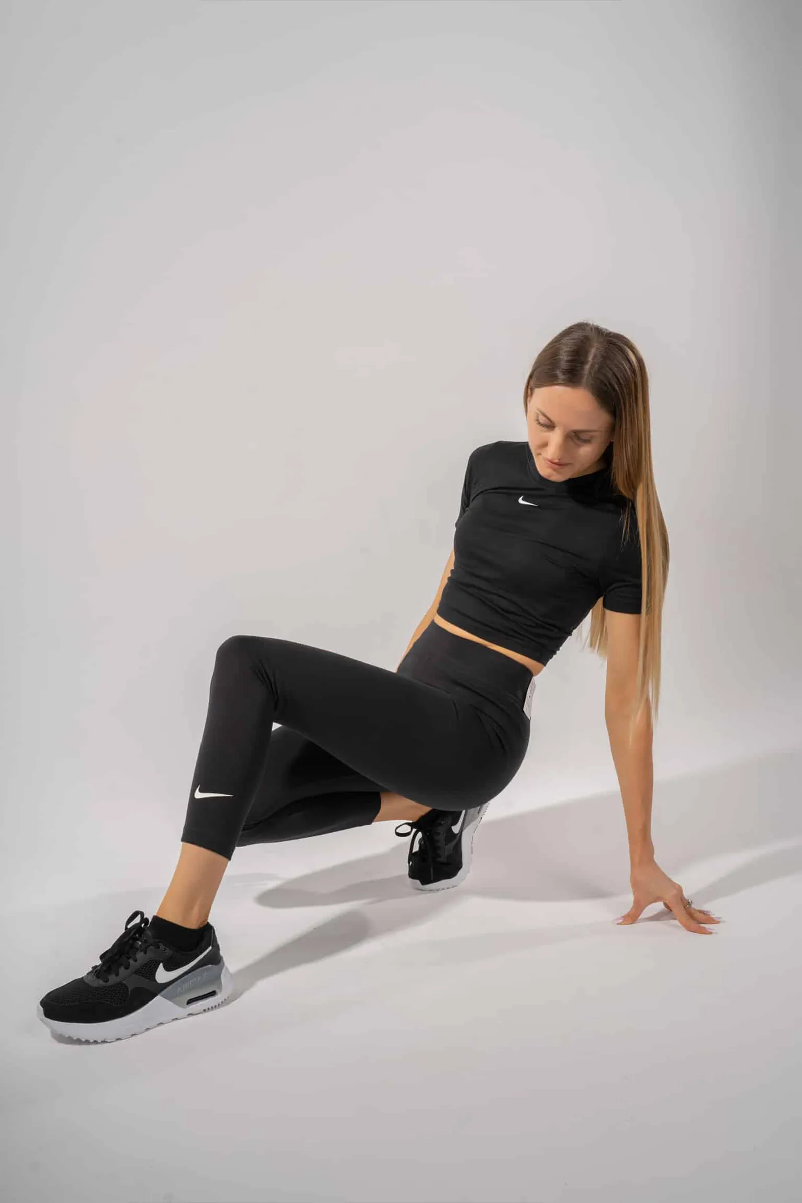 hellanke Nike Sportswear Classic 7/8 Women's Black Casual Style Tights DV7789-010 - Image 5