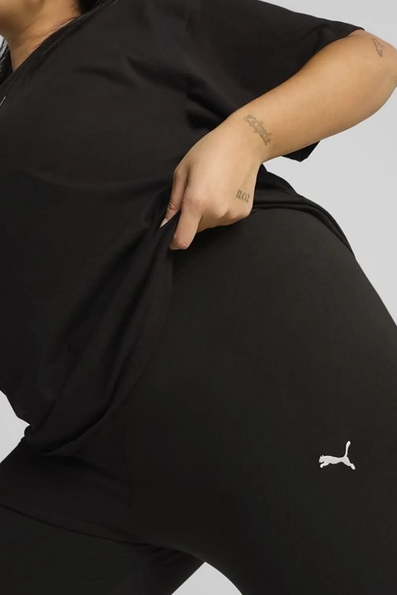 HELLANKE PUMA ESS LEGGINGS - Image 4
