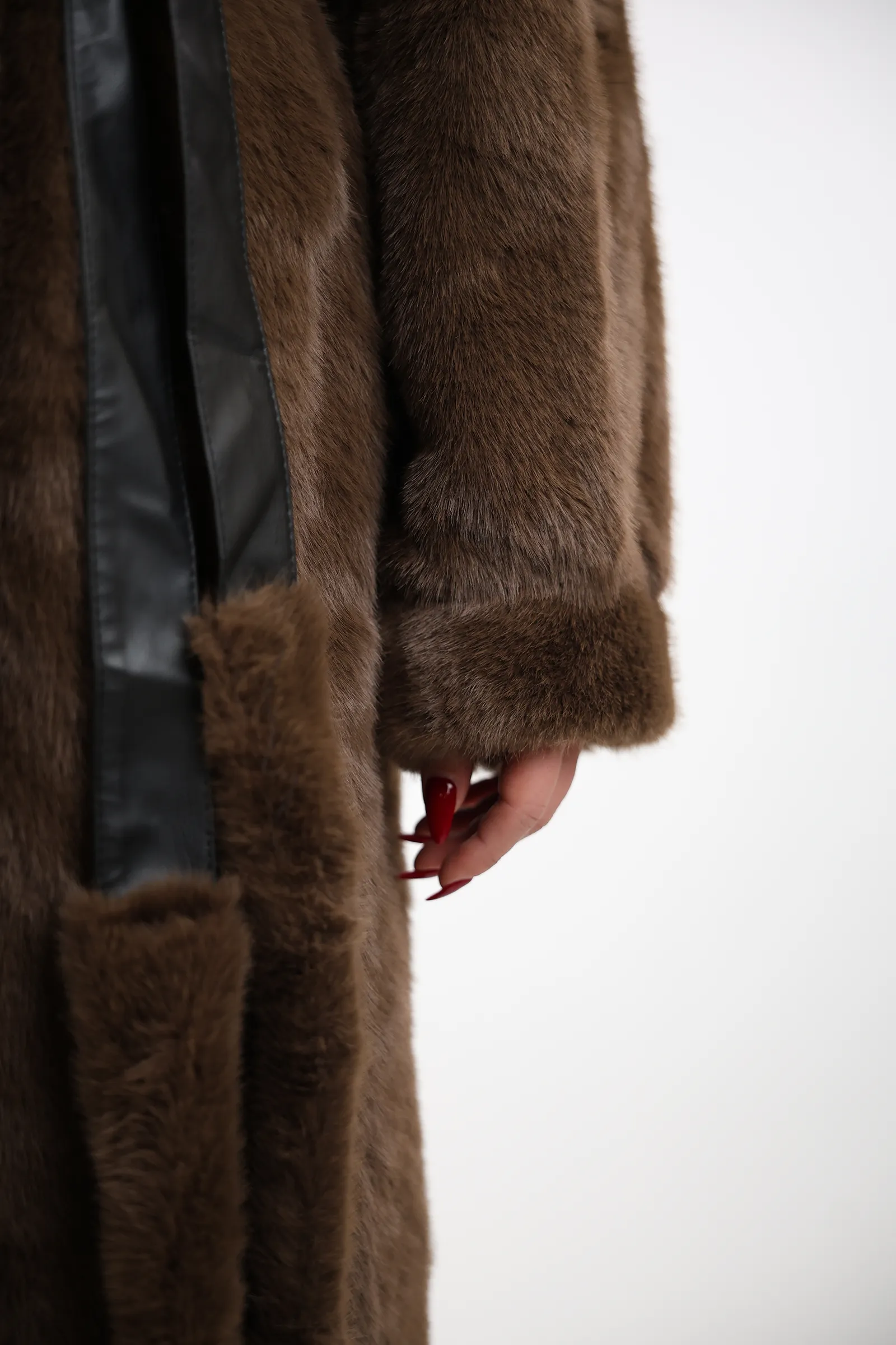 Jakne oversized  faux fur - Image 24