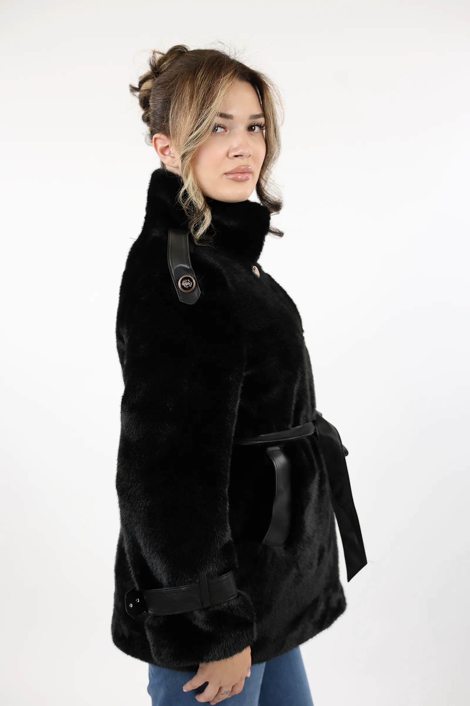 JAKNE PELLUSH - Image 3