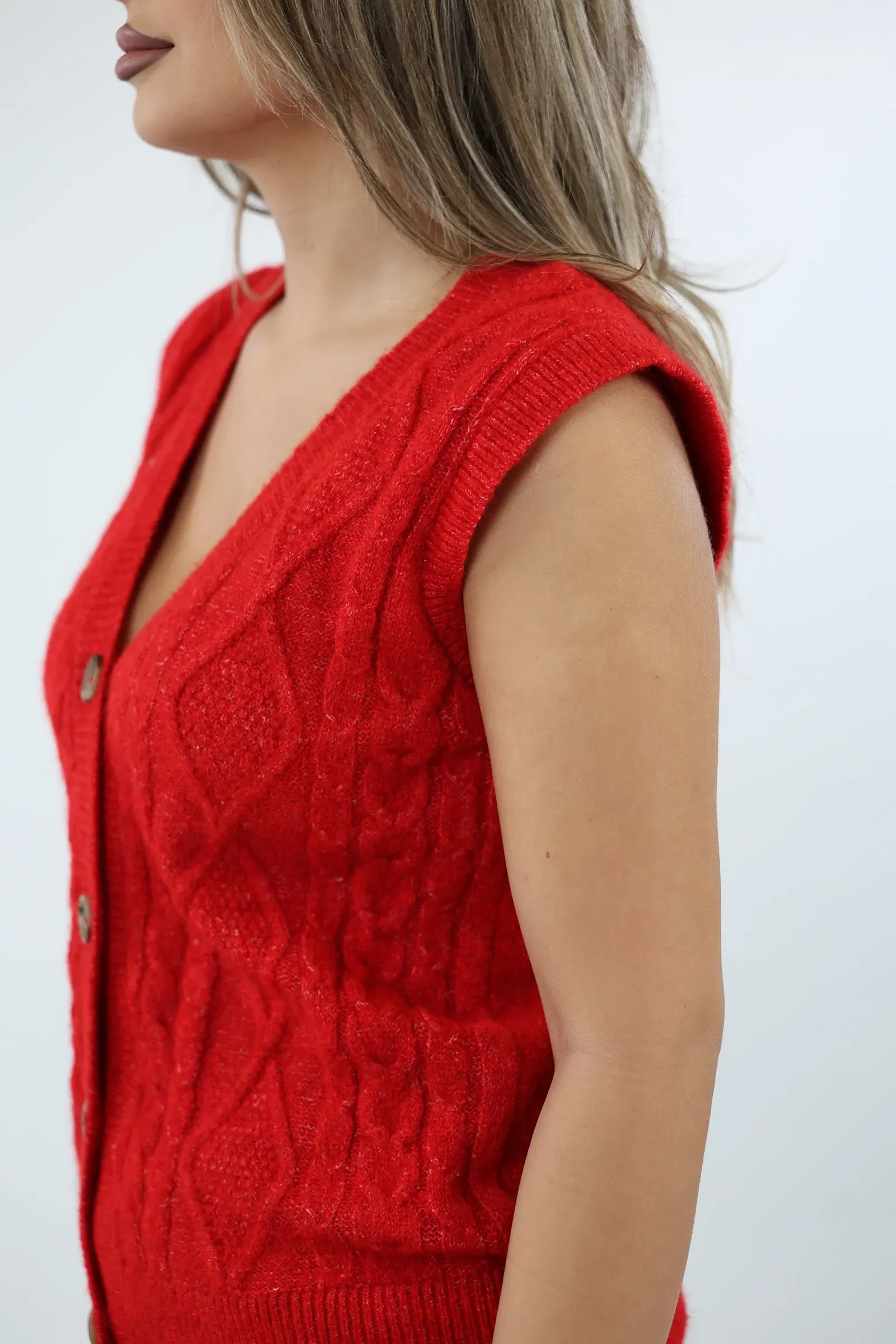 Jelek knit vest - Image 10
