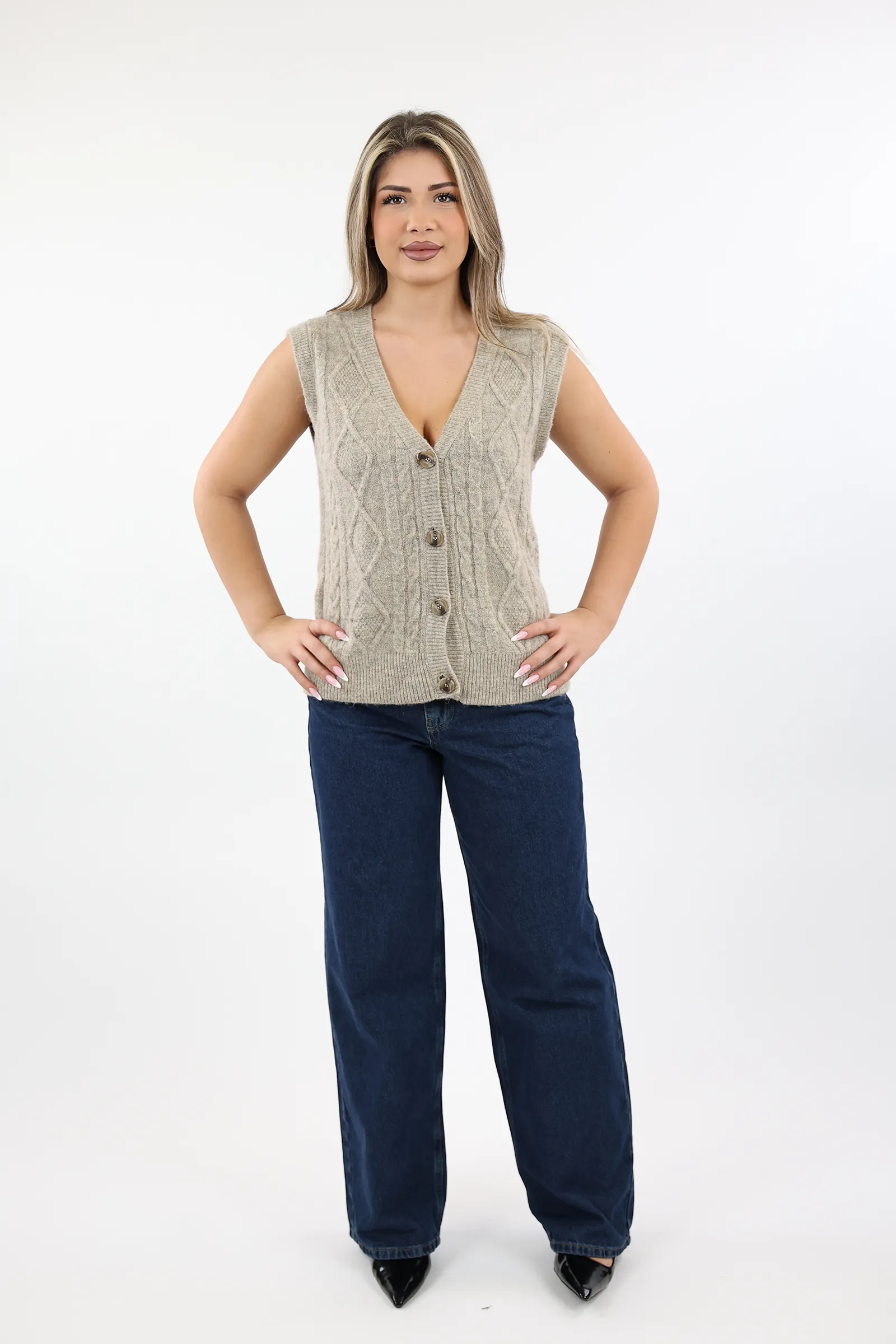 Jelek knit vest - Image 24