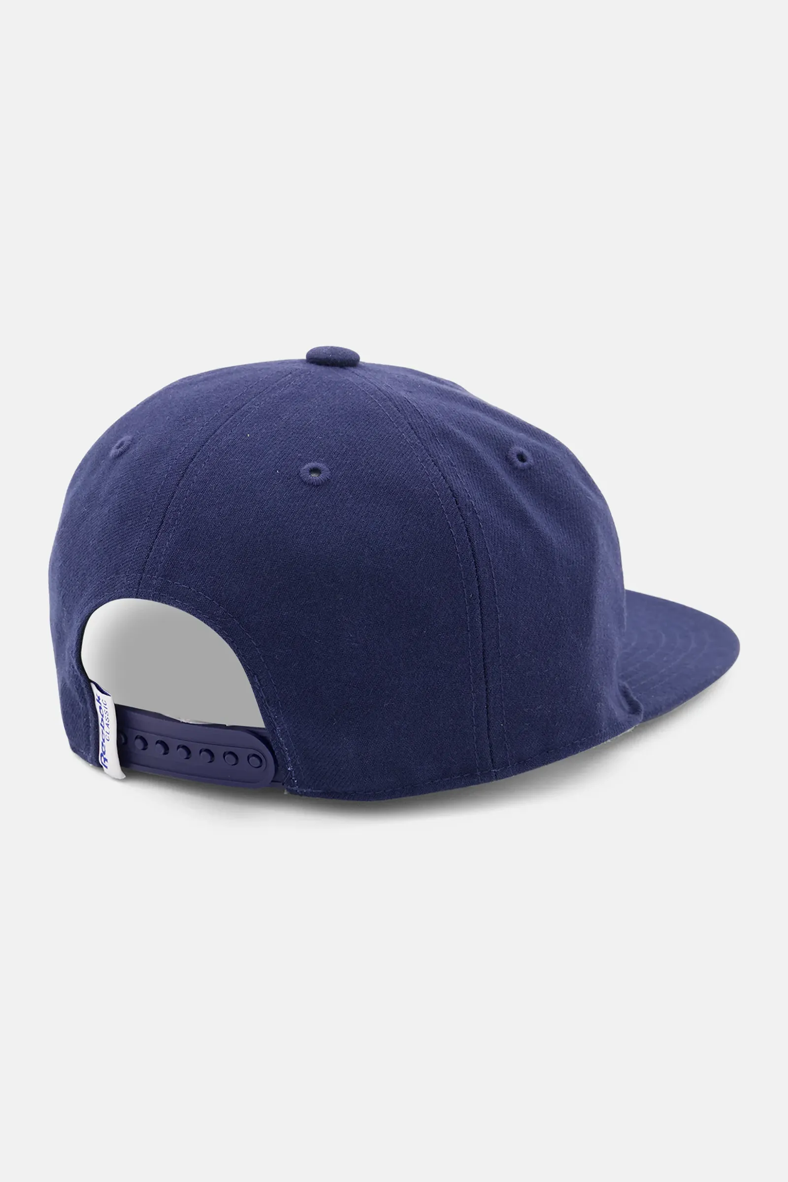 KAPEL REEBOK FP7942 Classics Vector Flat Peak cap - Image 2
