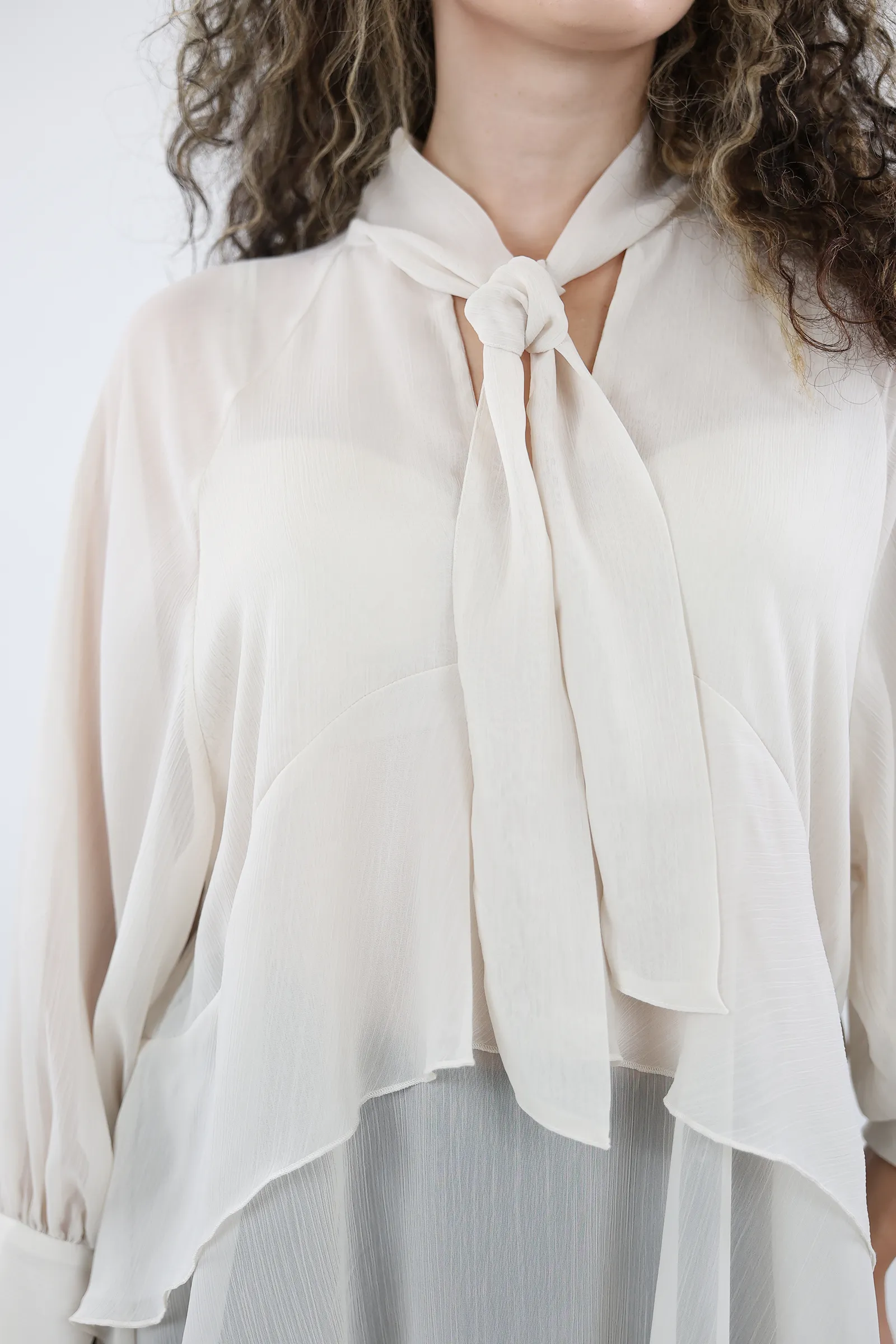Kemishe delicate touch - Image 3