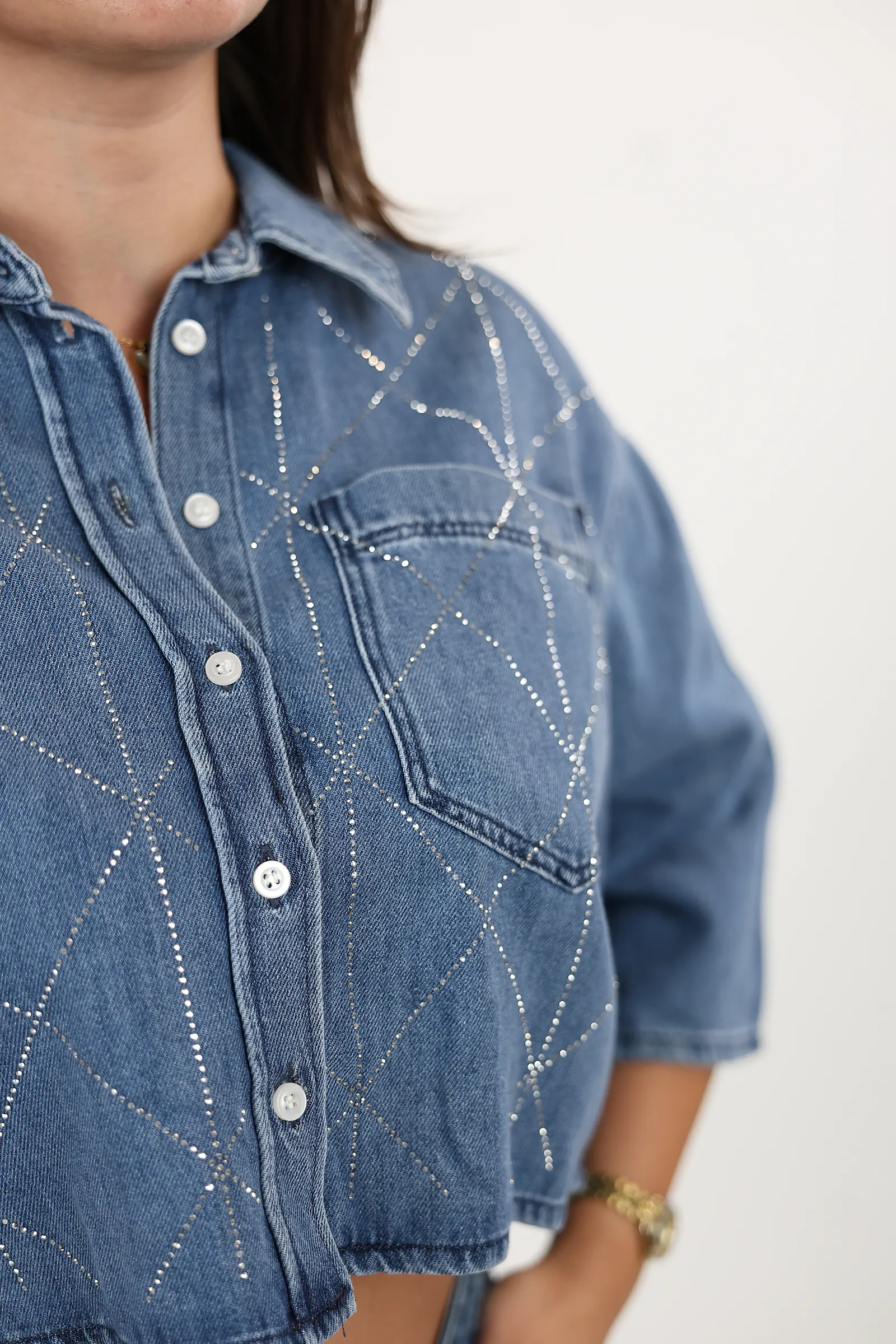 Kemishe denim shirt - Image 4