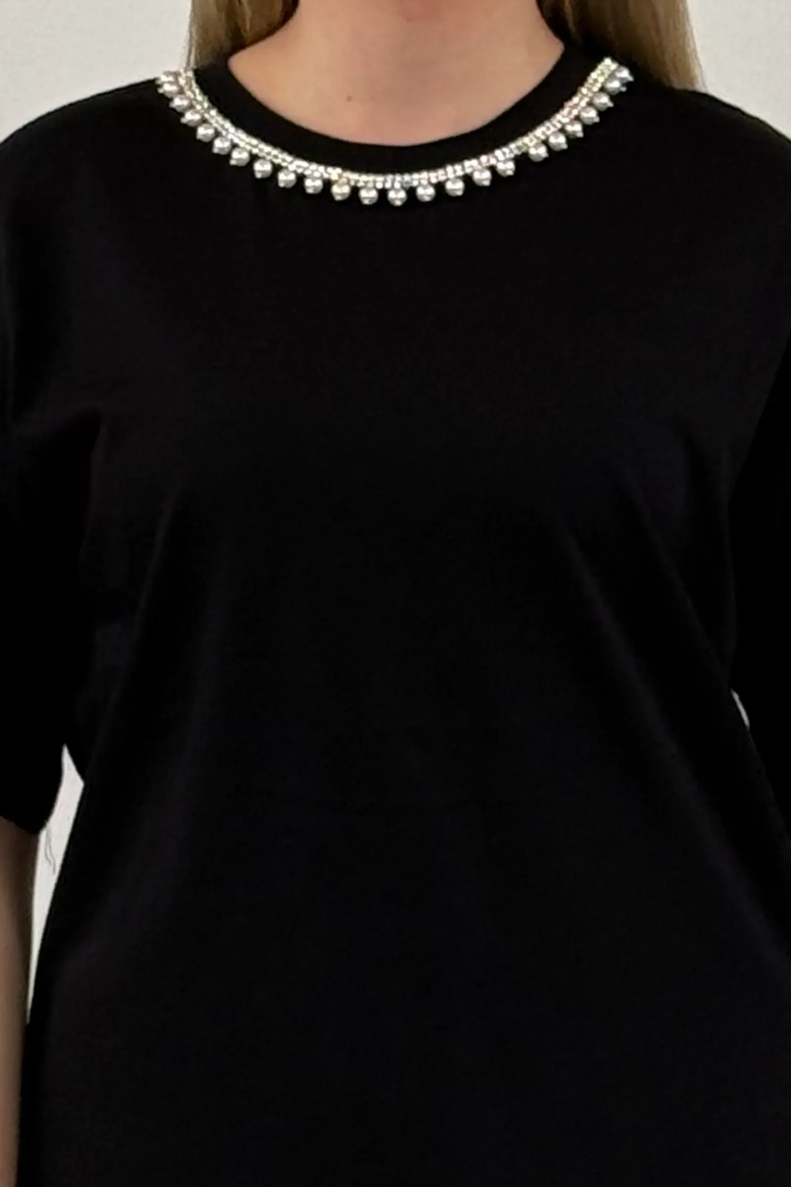 Maice pearl neckline - Image 4