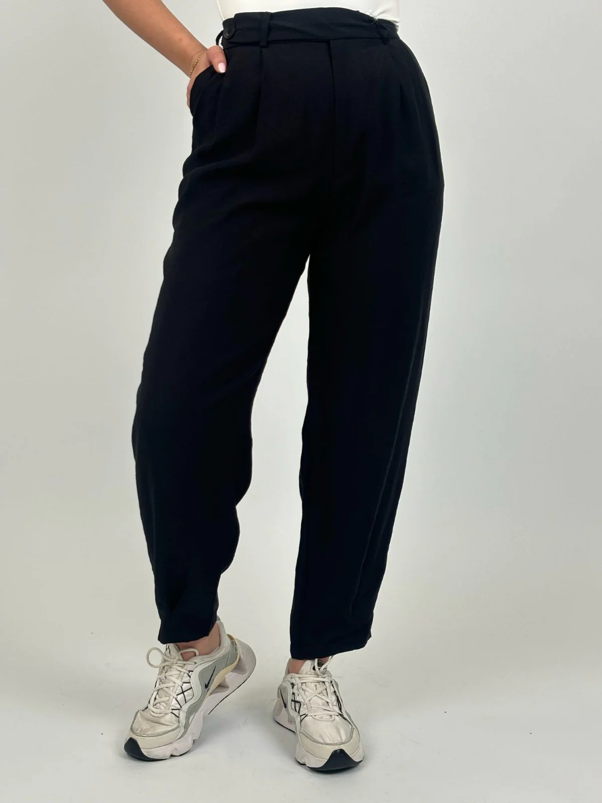 Pantollona motion - Image 6
