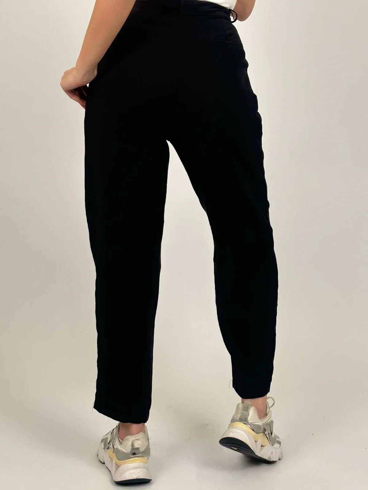 Pantollona motion - Image 7