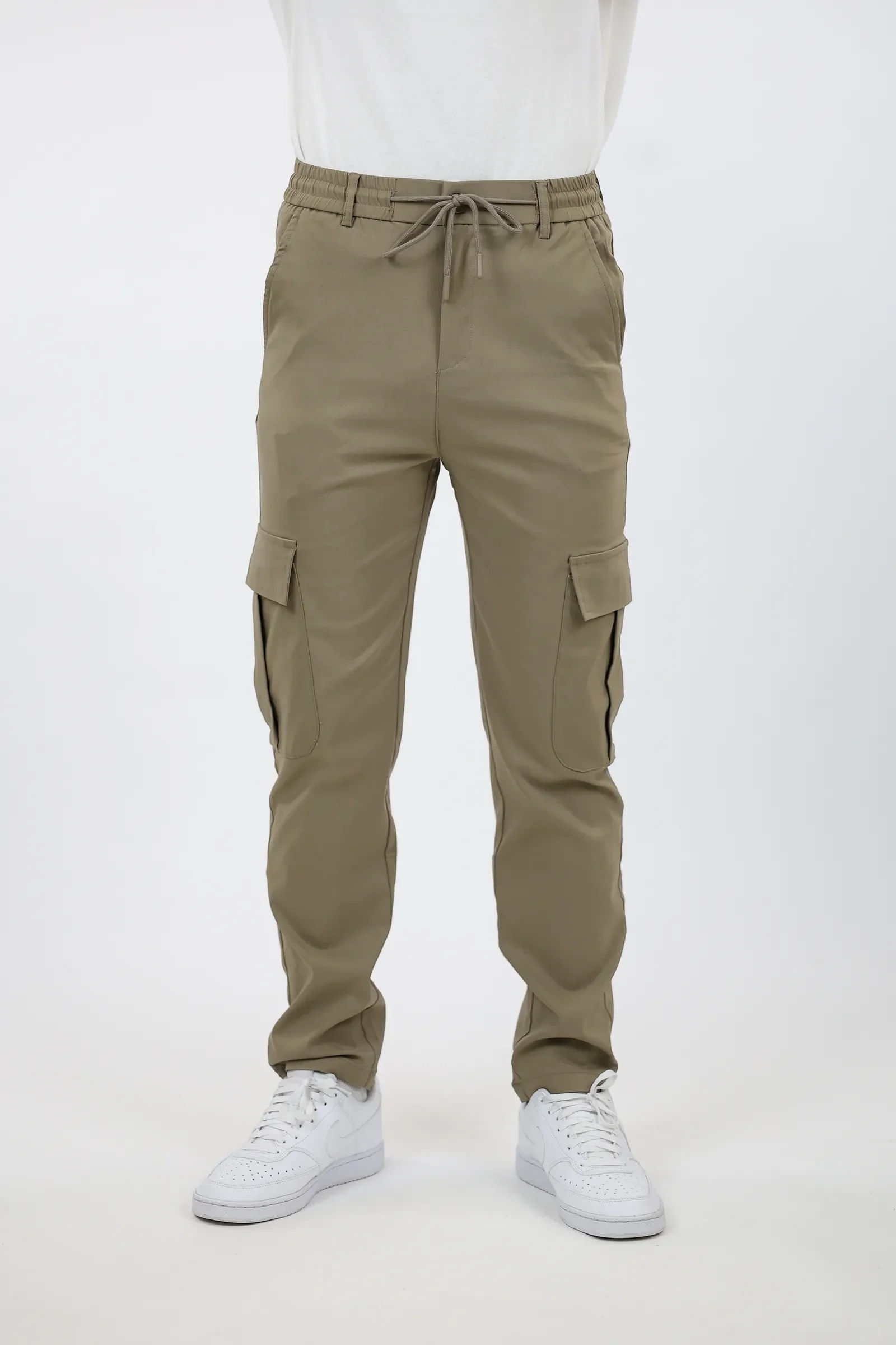 Pantallona fine line - Image 5