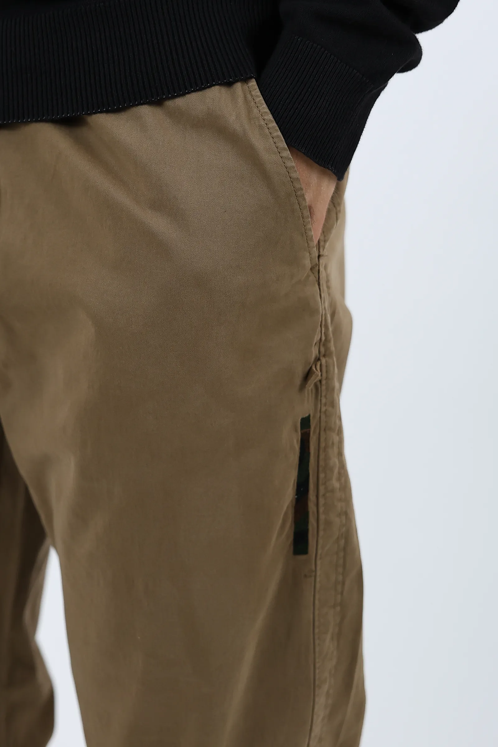 Pantallona tapered - Image 4