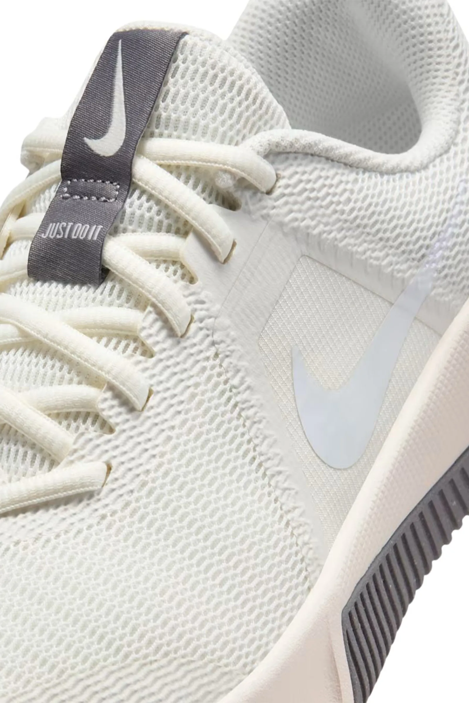 Nike mc trainer 3 FQ1830-120 - Image 8
