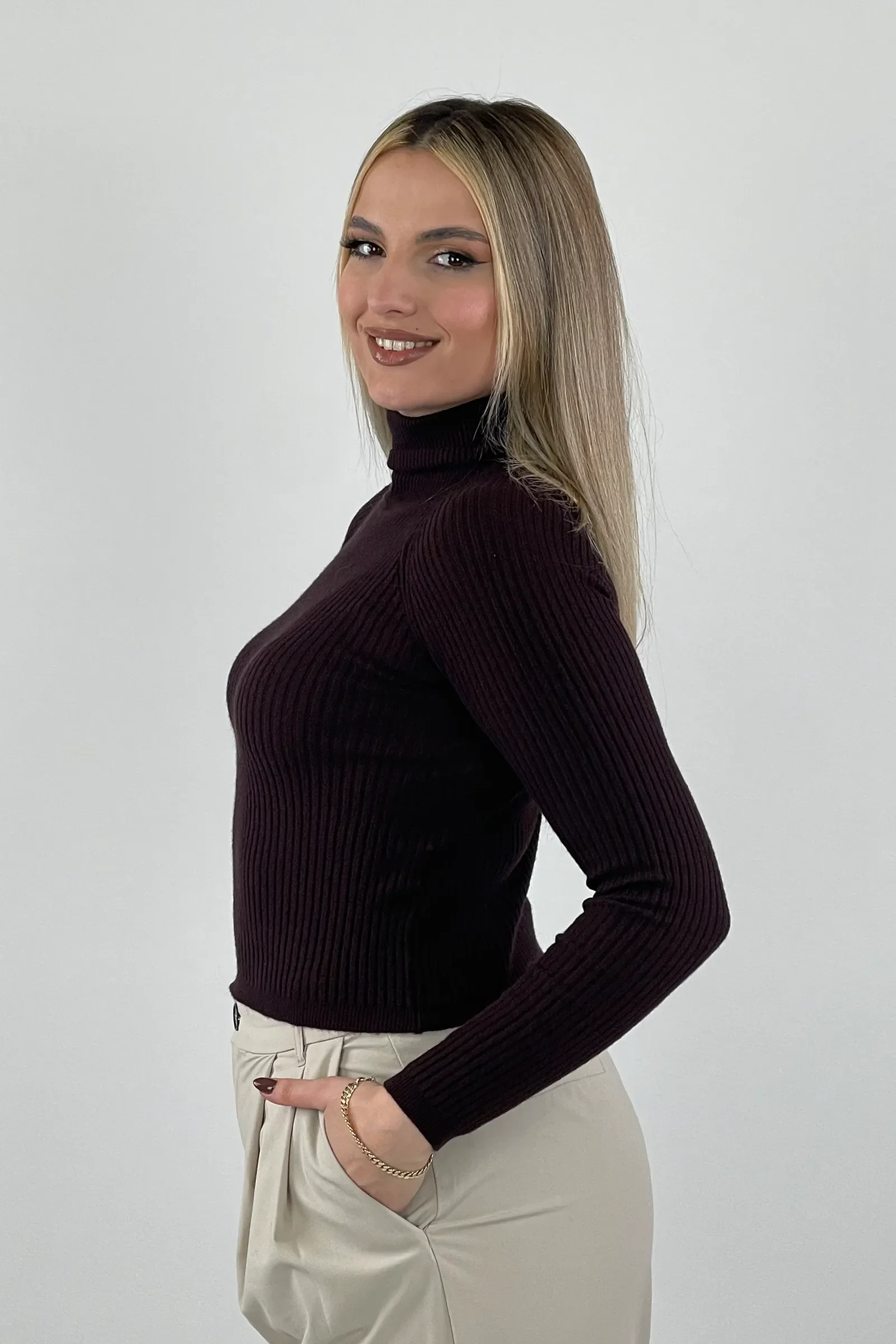 Rrollke fitted rib-knit - Image 35