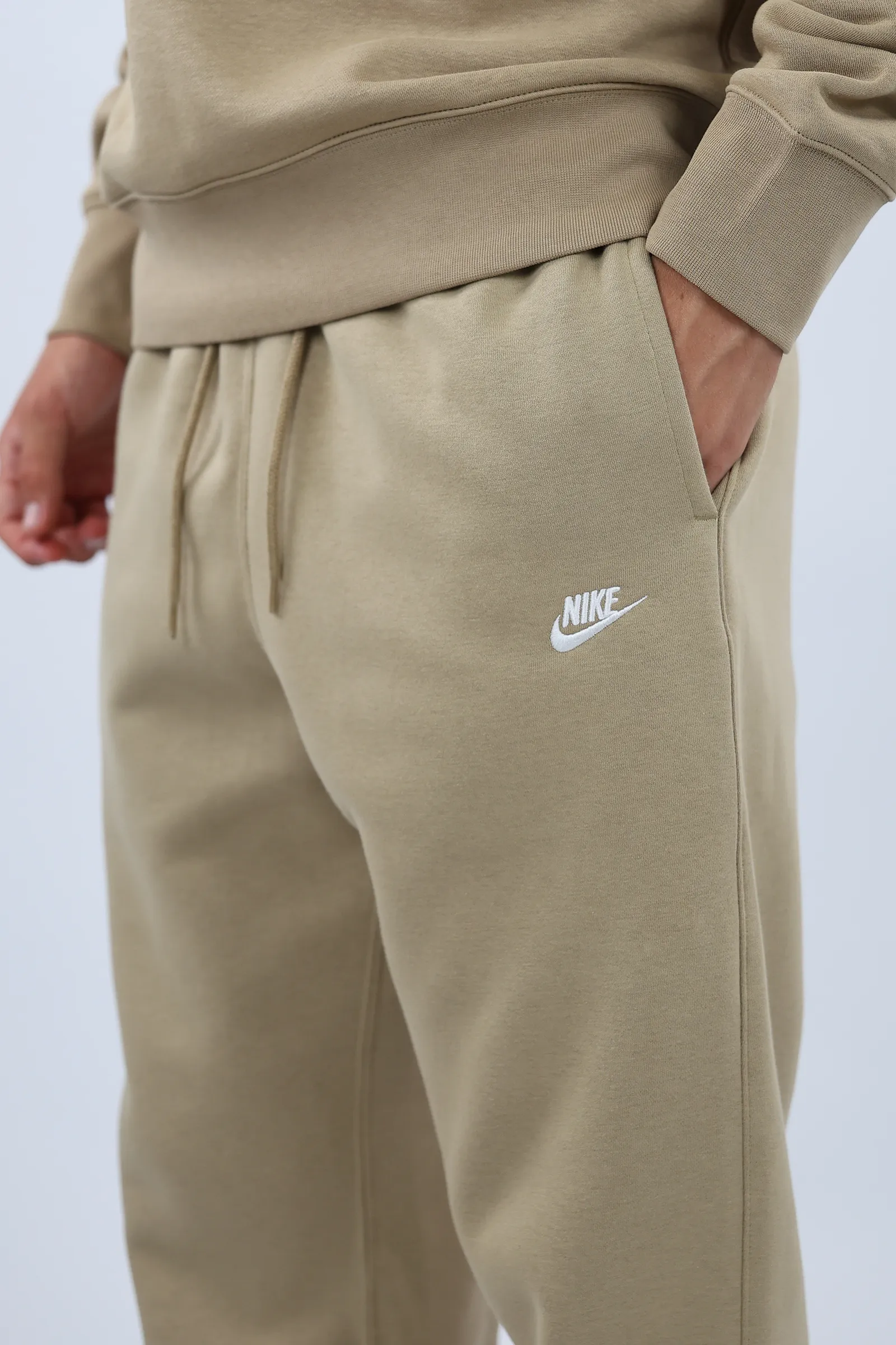 TRENERKA Nike CLUB JOGGERS FN3787-297 - Image 3