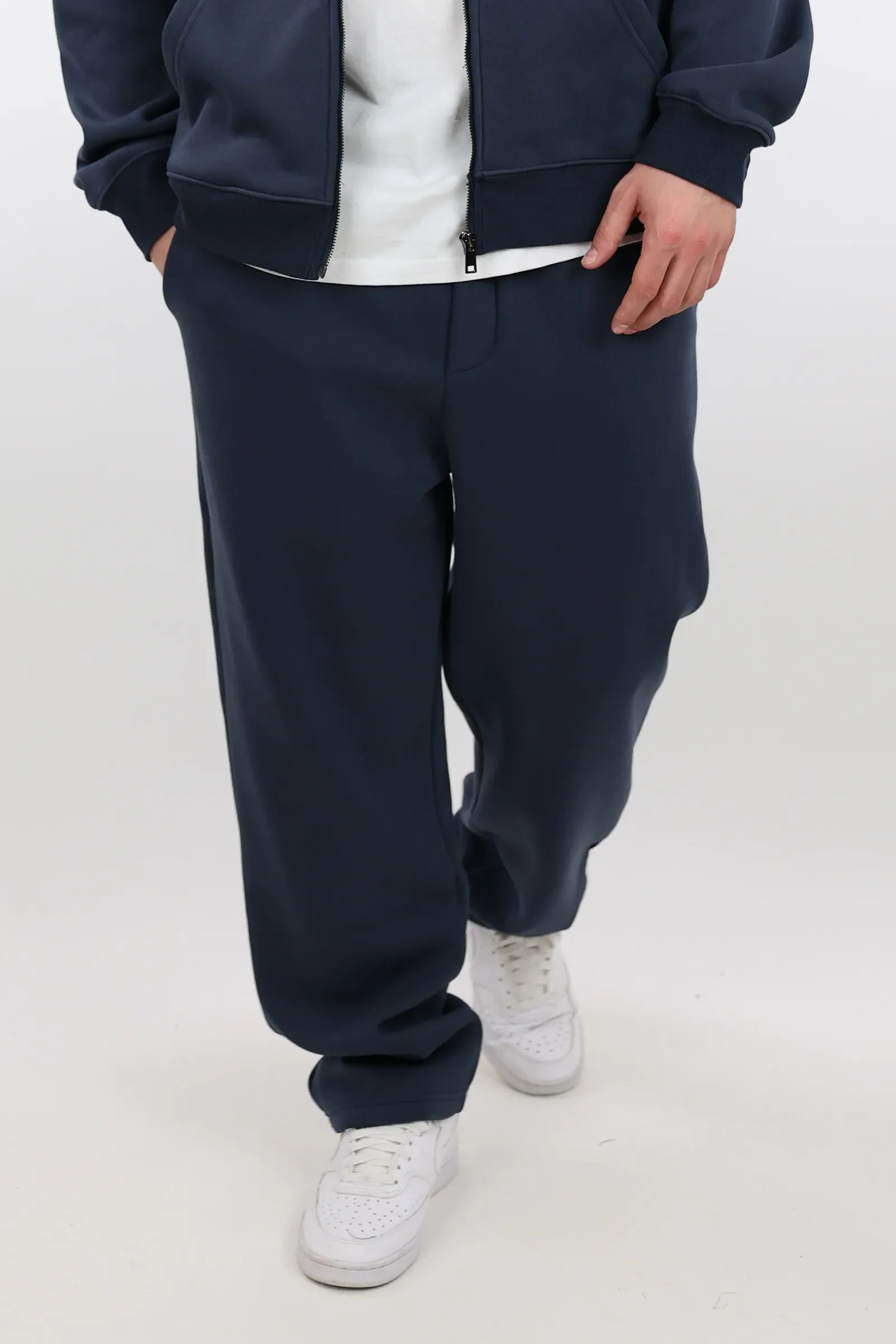 Trenerka loose fit - Image 15