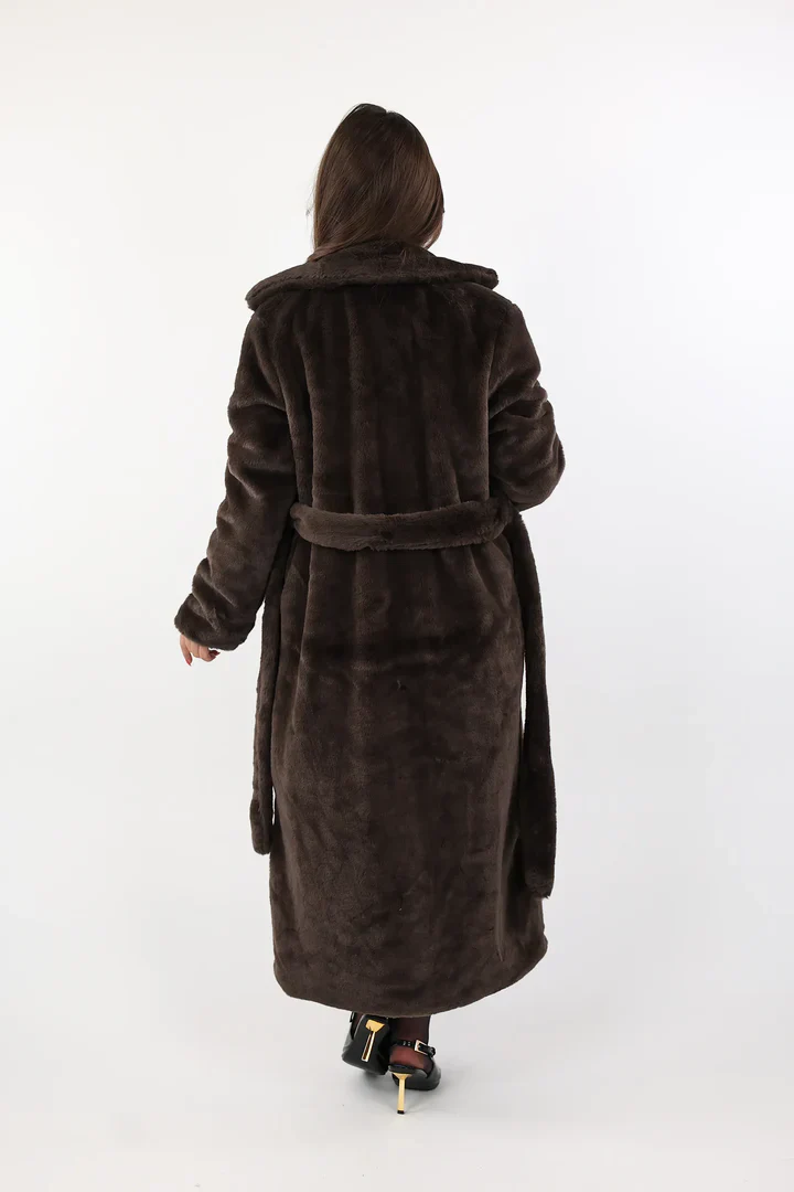 Winter Luxe - Image 3