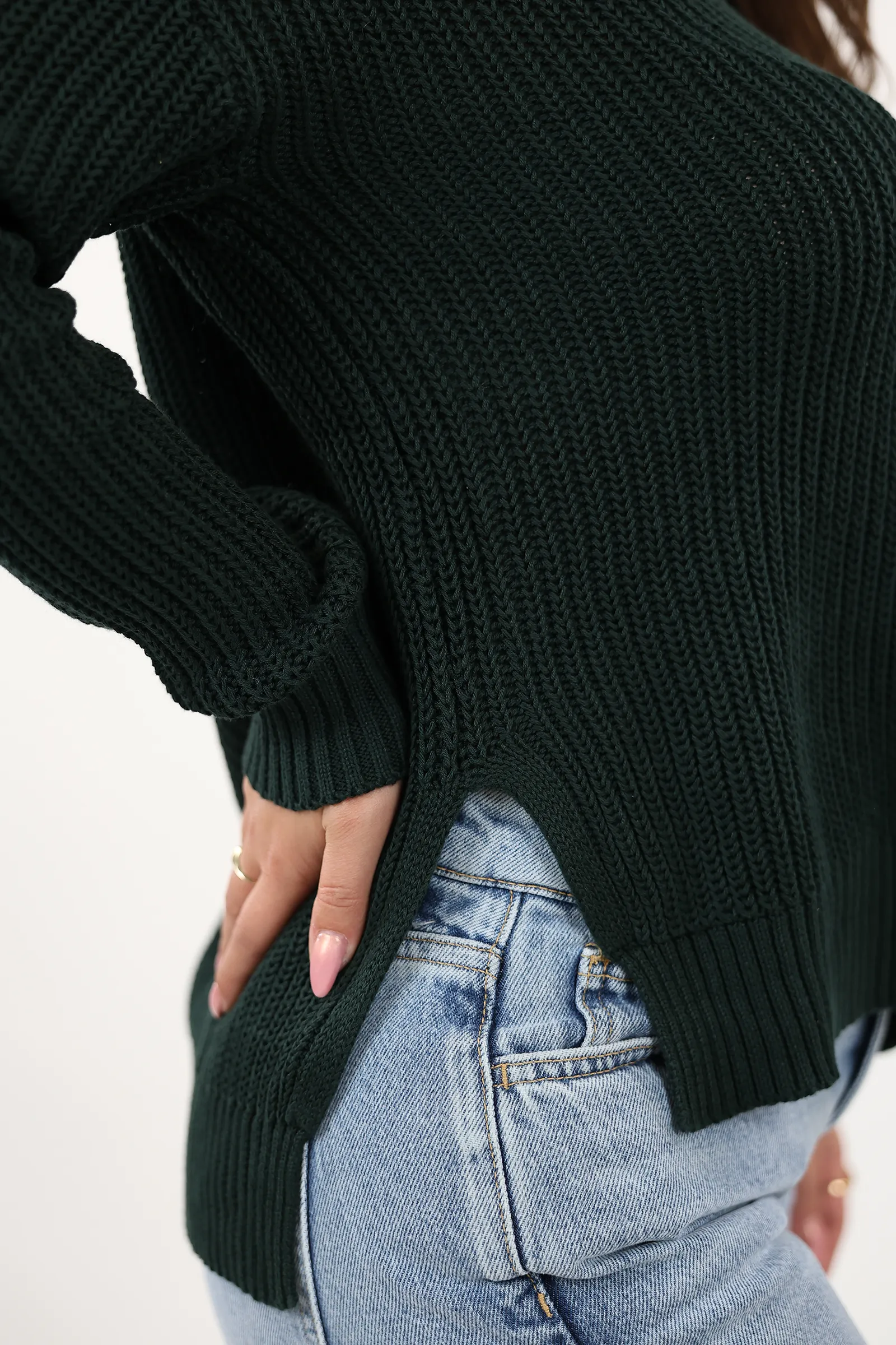Xhemper wool v neck - Image 4