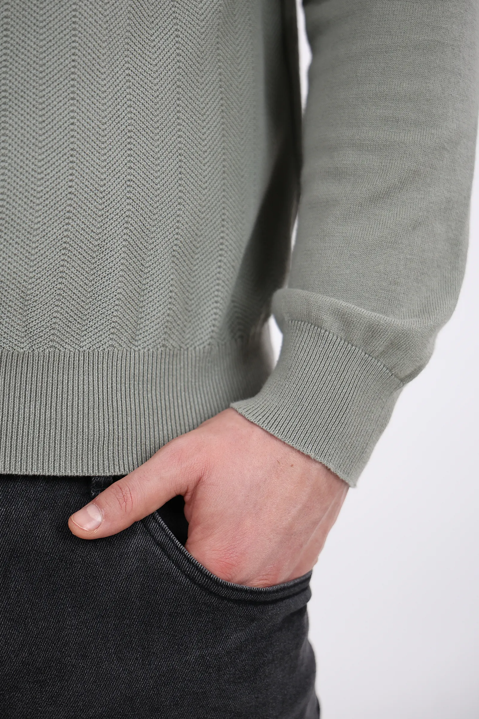 Xhemper zip top knit - Image 4