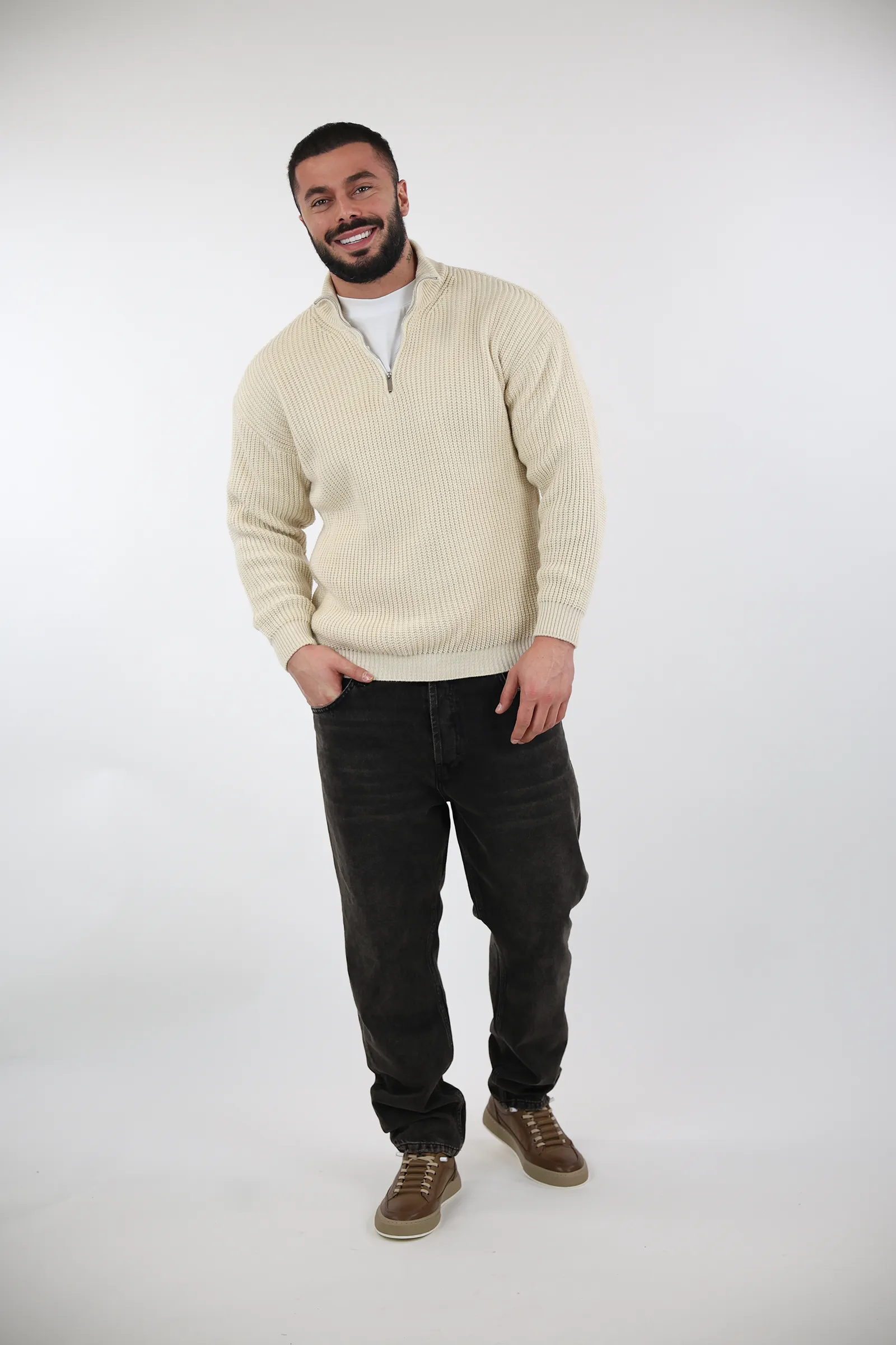 Xhemper half zip pullover - Image 9