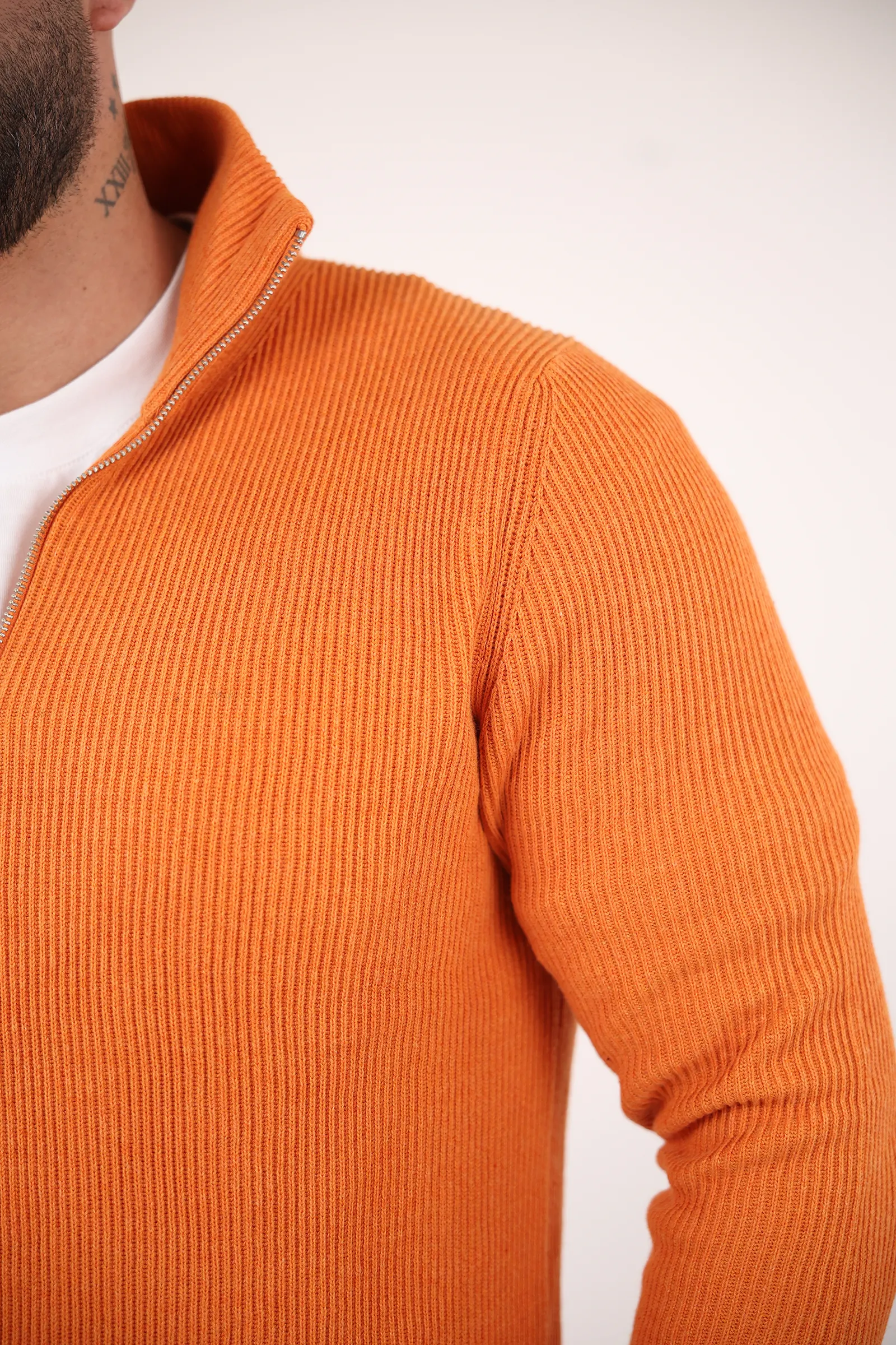 Xhemper rust pullover - Image 22