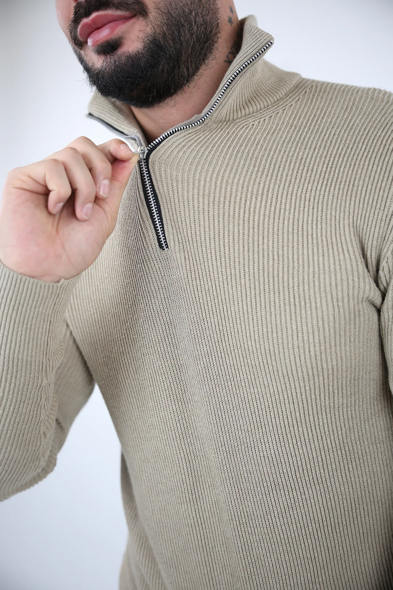 Xhemper rust pullover - Image 33