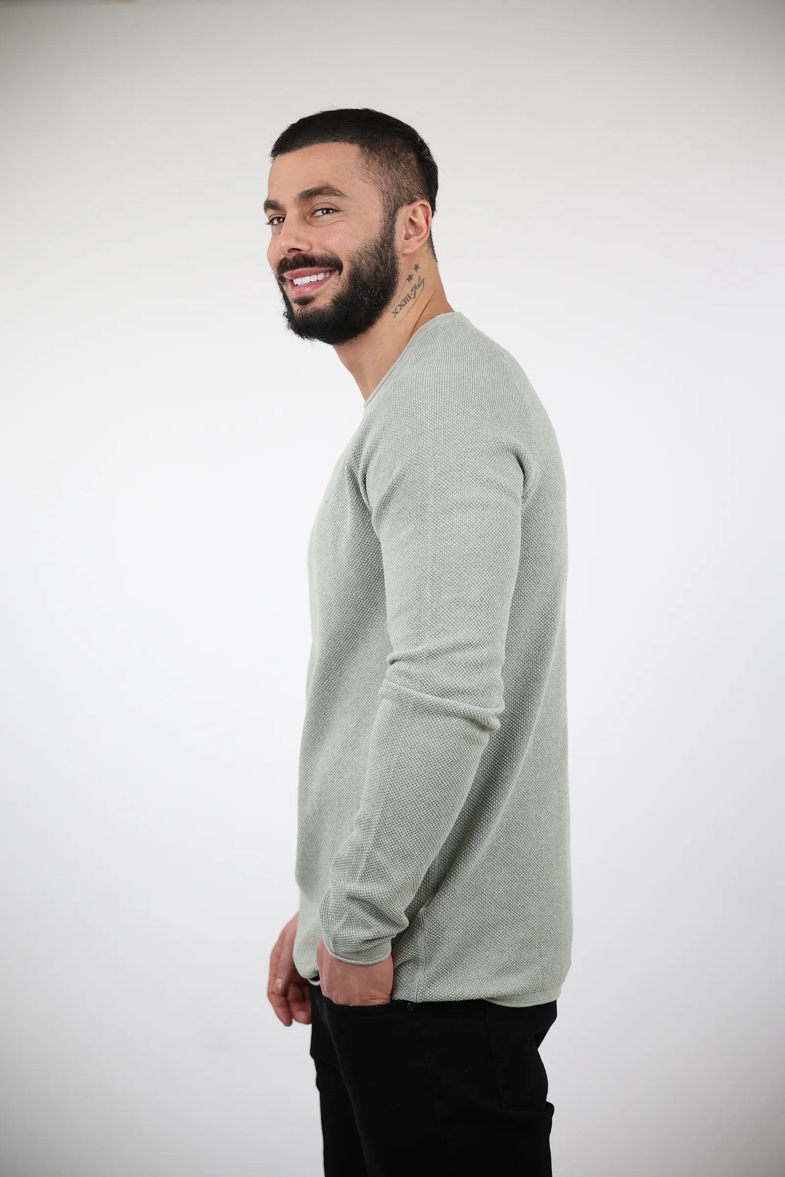 Xhemper solid round neck - Image 10
