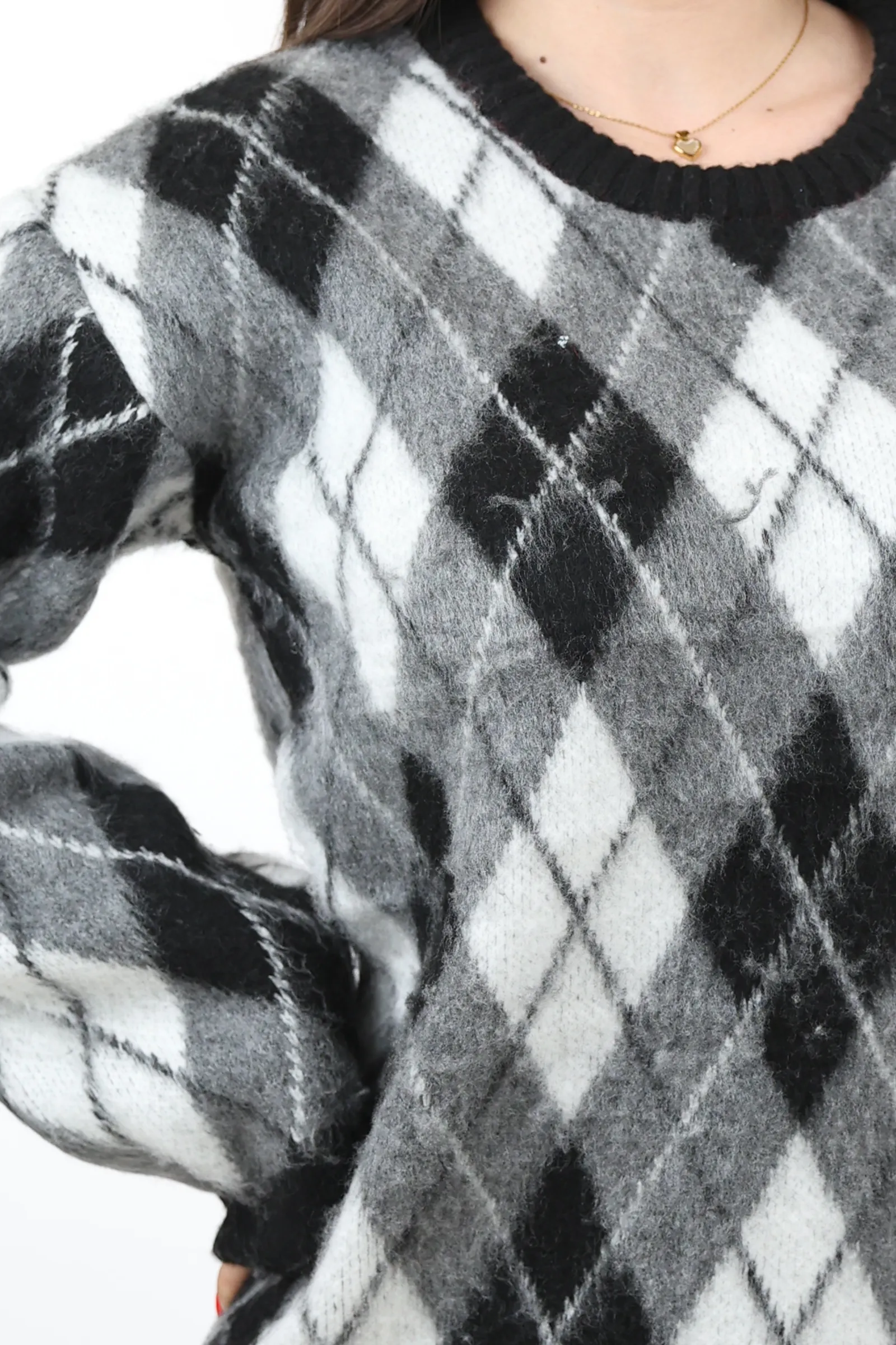 Xhemper diamond pattern - Image 4